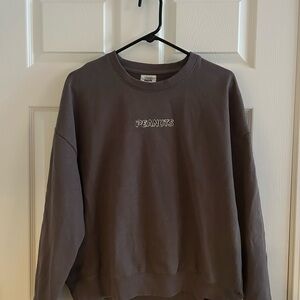 Tillys Peanuts and Brown Crewneck Sweatshirt